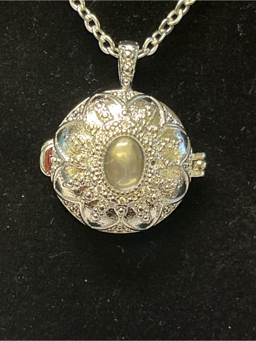 Clear Quartz Keepsake Locket Necklace | Vintage Inspired Crystal Pendant